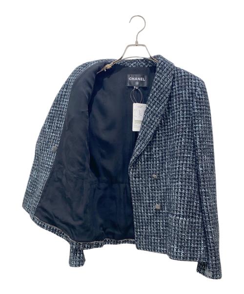 CHANEL（シャネル）CHANEL (シャネル) P73 ココボタンツイードダブルジャケット ブルー×ブラック サイズ:36の古着・服飾アイテム