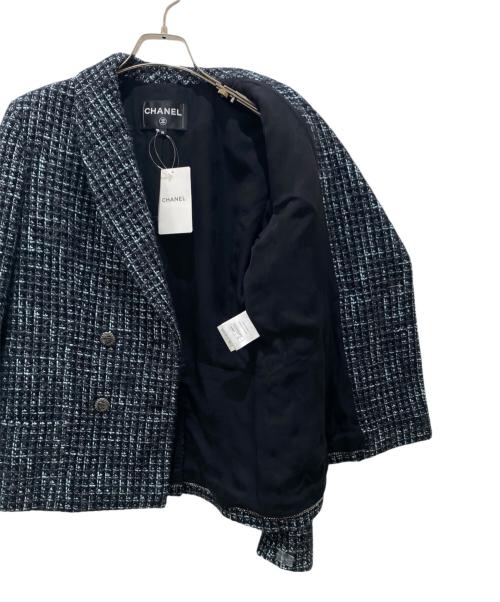 CHANEL（シャネル）CHANEL (シャネル) P73 ココボタンツイードダブルジャケット ブルー×ブラック サイズ:36の古着・服飾アイテム