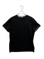 MONCLERモンクレール）の古着「ロゴワッペンTシャツ/H10918C71600 87296/2022年製」｜ブラック