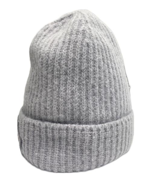 MONCLER（モンクレール）MONCLER (モンクレール) Moncler Wool‑Blend Beanie/ロゴワッペンニット帽 グレー サイズ:Uniの古着・服飾アイテム