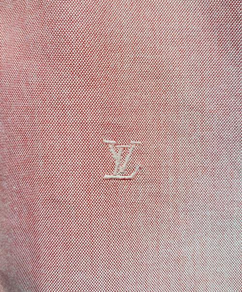 LOUIS VUITTON（ルイ ヴィトン）LOUIS VUITTON (ルイ ヴィトン) LVロゴボタンダウンシャツ レッド サイズ:XLの古着・服飾アイテム
