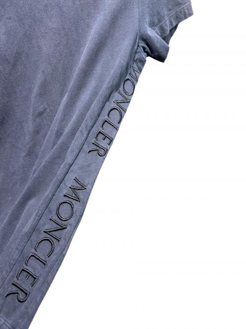 MONCLER（モンクレール）MONCLER (モンクレール) ロゴTシャツ/F10918C72010 8390T ネイビー サイズ:Lの古着・服飾アイテム