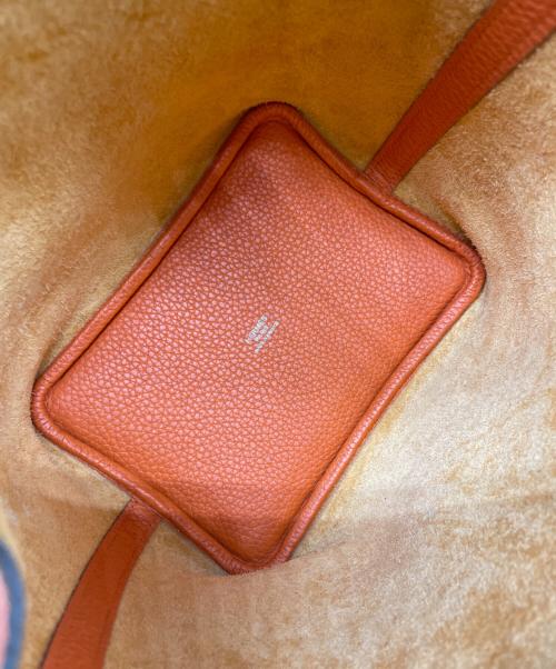 HERMES（エルメス）HERMES (エルメス) ピコタンロック PM/シルバー金具/トリヨンクレマンス/オレンジ系/U刻印 オレンジ系 サイズ:PMの古着・服飾アイテム