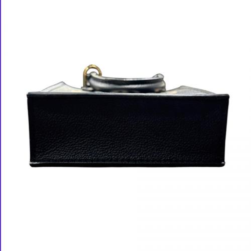 LOUIS VUITTON（ルイ ヴィトン）LOUIS VUITTON (ルイ ヴィトン) モノグラム・アンプラント/プティットサックプラ/M81416 ブラック サイズ:-の古着・服飾アイテム