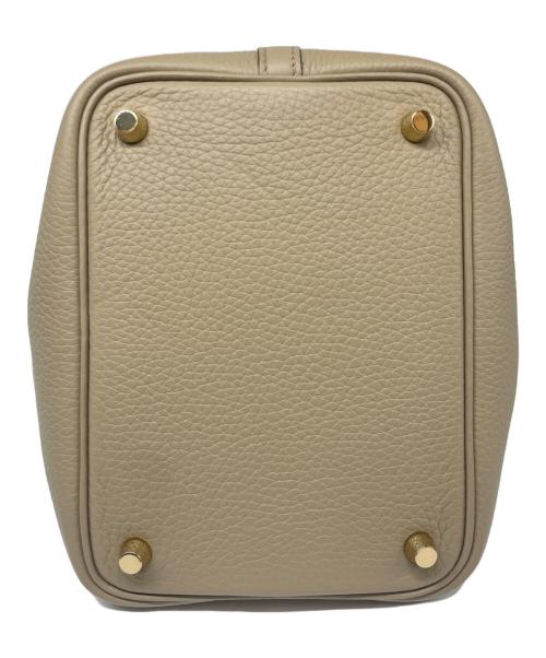 HERMES（エルメス）HERMES (エルメス) ピコタンロック PM/シルバー金具/トリヨンクレマンス/トレンチ/W刻印 トレンチ サイズ:PMの古着・服飾アイテム