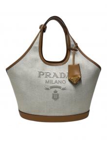 PRADA（プラダ）の古着「キャンバストートバッグ/1BG471」｜ベージュ
