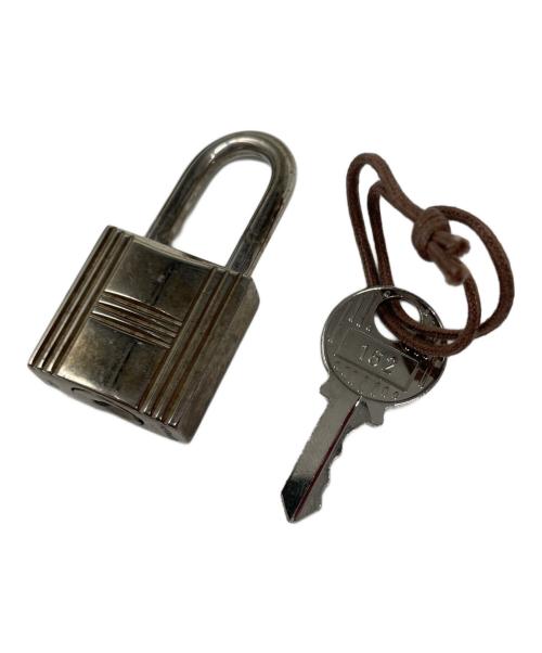 HERMES（エルメス）HERMES (エルメス) ピコタン ロック PM/シルバー金具/トリヨンクレマンス/レッド系/□Q刻印 レッド系 サイズ:PMの古着・服飾アイテム