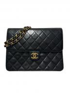 CHANELシャネル）の古着「プッシュロックチェーンショルダーバッグ/A03569」｜ブラック