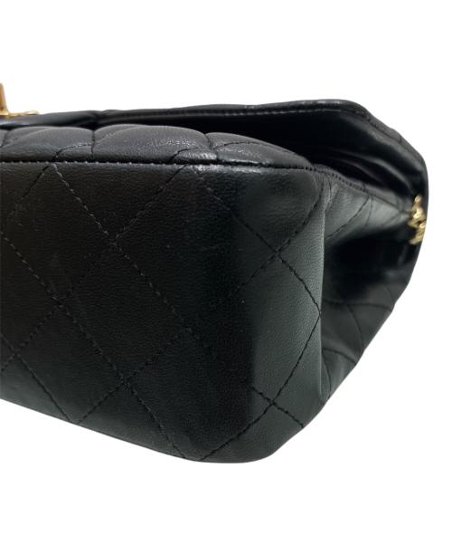 CHANEL（シャネル）CHANEL (シャネル) マトラッセ25　Wフラップチェーンショルダーバッグ ブラック サイズ:25の古着・服飾アイテム