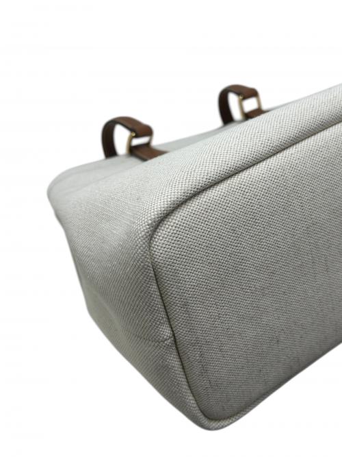 PRADA（プラダ）PRADA (プラダ) キャンバストートバッグ/1BG356 ベージュ サイズ:-の古着・服飾アイテム