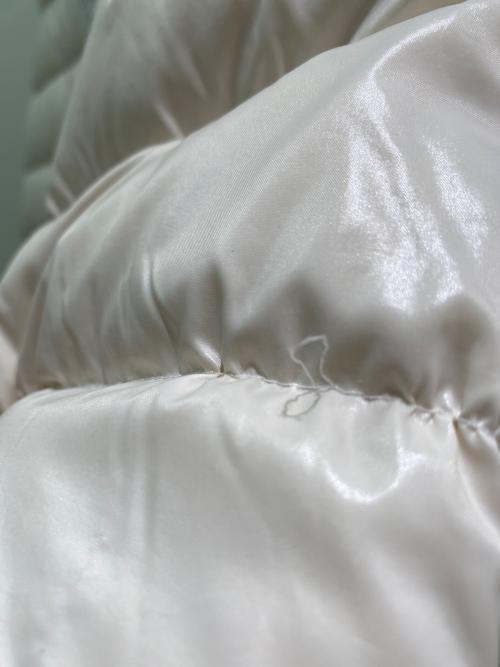 MONCLER（モンクレール）MONCLER (モンクレール) BADY/ダウンジャケット アイボリー サイズ:1の古着・服飾アイテム