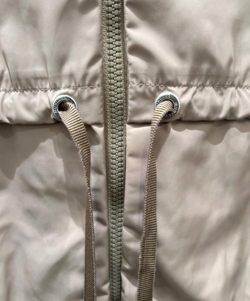 MONCLER（モンクレール）MONCLER (モンクレール) TUILE/ナイロンコート ベージュ サイズ:size2の古着・服飾アイテム
