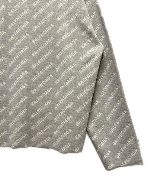 BALENCIAGA（バレンシアガ）BALENCIAGA (バレンシアガ) BALENCIAGA WARDROBE/オールオーバーロゴカーディガン グレー サイズ:2の古着・服飾アイテム