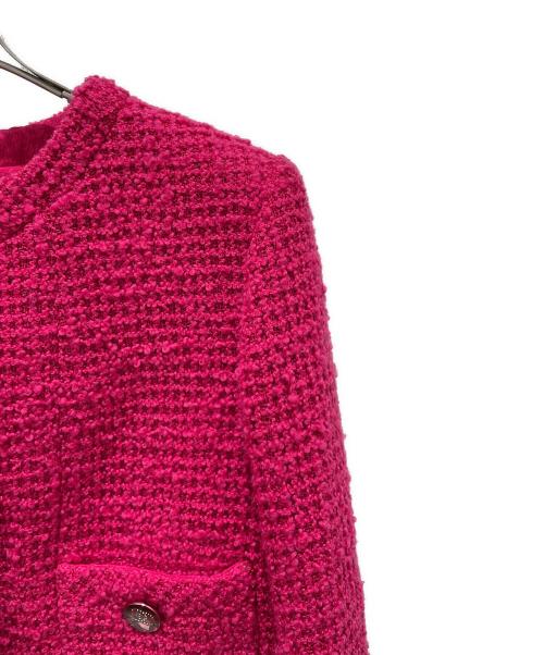 CHANEL（シャネル）CHANEL (シャネル) P71 ショート丈ココボタンツイードジャケット ショッキングピンク サイズ:36の古着・服飾アイテム