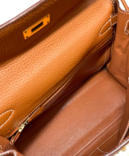 HERMES（エルメス）HERMES (エルメス) ケリー28 内縫い/ゴールド金具/コニャック/□G刻印:2003年製 コニャック サイズ:28の古着・服飾アイテム
