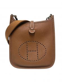 HERMES（エルメス）の古着「Evelyne TPM エブリン TPM/トリヨンクレマンス/ゴールド/W刻印：2022年製造/シルバー金具」｜ゴールド