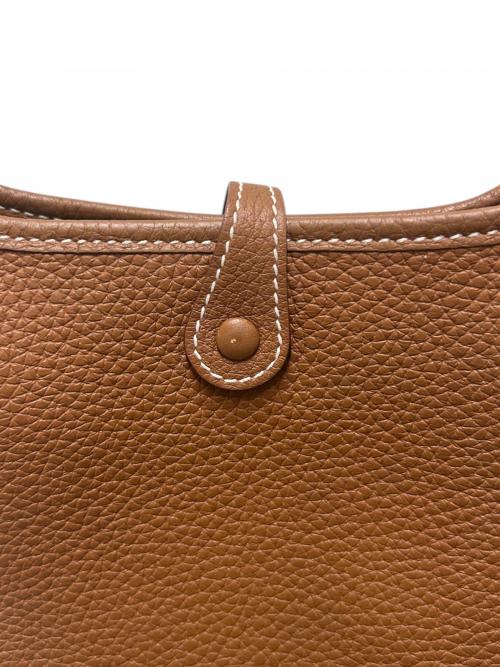 HERMES（エルメス）HERMES (エルメス) Evelyne TPM エブリン TPM/トリヨンクレマンス/ゴールド/W刻印：2022年製造/シルバー金具 ゴールド サイズ:TPMの古着・服飾アイテム