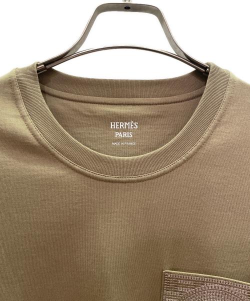 HERMES（エルメス）HERMES (エルメス) H-Mosaic Embroidered Pocket T-Shirt Hモザイク 刺繍ポケット Tシャツ/3H4614DL ブラウン サイズ:34 未使用品の古着・服飾アイテム