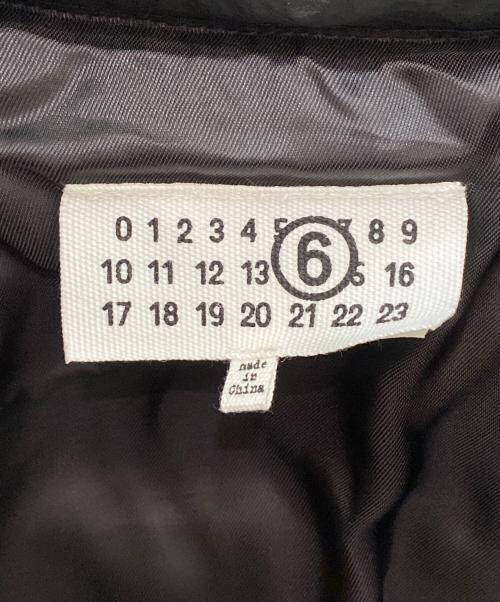 MM6 Maison Margiela（エムエムシックスメゾンマルジェラ）MM6 Maison Margiela (エムエムシックスメゾンマルジェラ) 切替ダウンジャケット ブラック サイズ:Lの古着・服飾アイテム