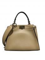 FENDIフェンディ）の古着「ピーカブー/8BN244」｜ブラウン