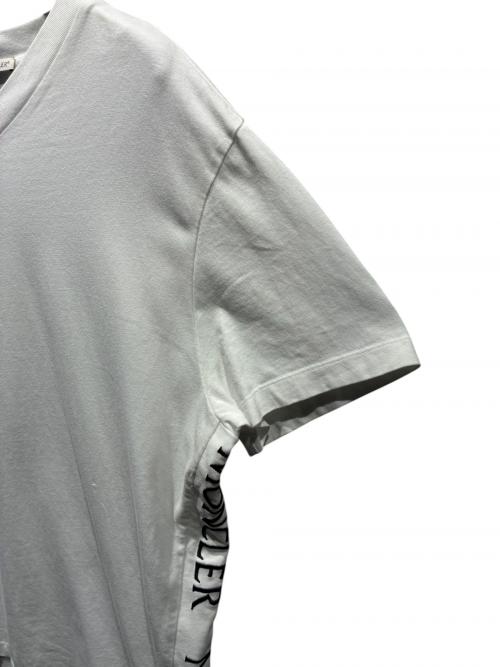 MONCLER（モンクレール）MONCLER (モンクレール) VネックTシャツ ホワイト サイズ:Lの古着・服飾アイテム