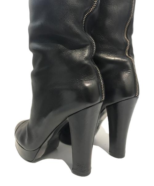 CHANEL（シャネル）CHANEL (シャネル) ロングブーツ ブラック サイズ:38 1/2の古着・服飾アイテム