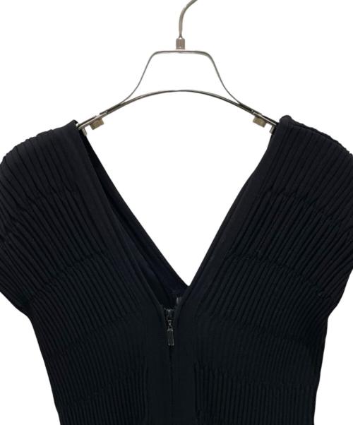 CHANEL（シャネル）CHANEL (シャネル) P43 ベルト付ニットワンピース ブラック サイズ:38の古着・服飾アイテム