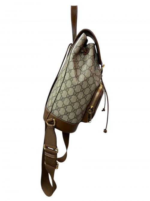 GUCCI（グッチ）GUCCI (グッチ) インターロッキングリュック ベージュ サイズ:-の古着・服飾アイテム