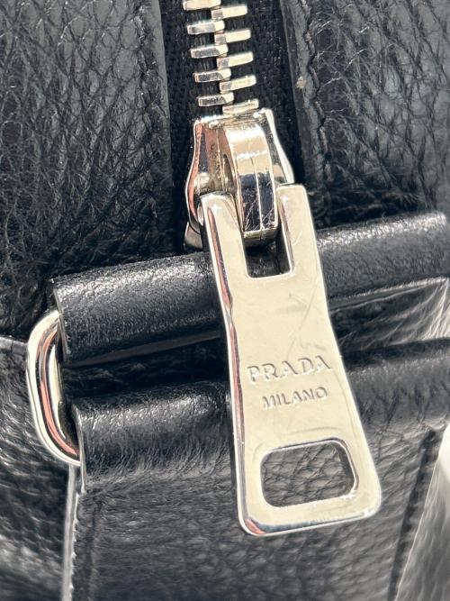 PRADA（プラダ）PRADA (プラダ) ヴィッテロダイノショルダーバッグ ブラックの古着・服飾アイテム