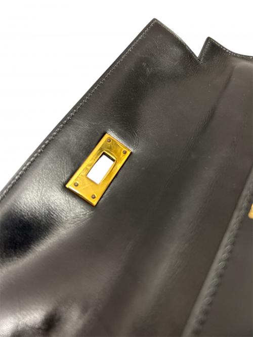 HERMES（エルメス）HERMES (エルメス) Kelly 28 ケリー 28/外縫い/ボックスカーフ/ブラック/〇J刻印：1980年製造/ゴールド金具 ブラック サイズ:28の古着・服飾アイテム