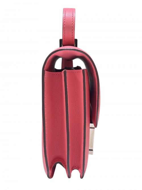 HERMES（エルメス）HERMES (エルメス) コンスタンス ミニ/ヴォースイフト/ローズアザレ/D刻印：2019年製造/シルバー金具 ローズアザレの古着・服飾アイテム