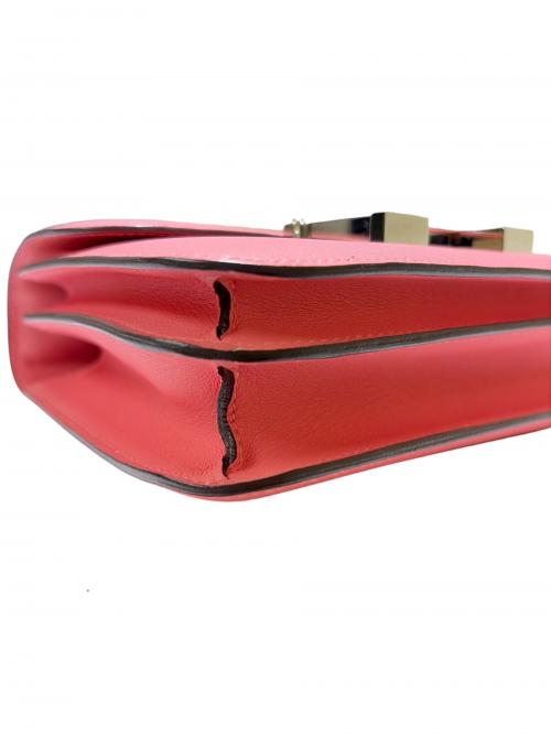 HERMES（エルメス）HERMES (エルメス) コンスタンス ミニ/ヴォースイフト/ローズアザレ/D刻印：2019年製造/シルバー金具 ローズアザレの古着・服飾アイテム