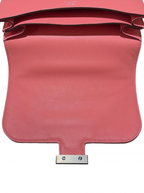 HERMES（エルメス）HERMES (エルメス) コンスタンス ミニ/ヴォースイフト/ローズアザレ/D刻印：2019年製造/シルバー金具 ローズアザレの古着・服飾アイテム