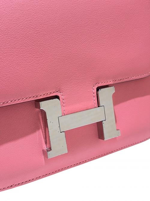 HERMES（エルメス）HERMES (エルメス) コンスタンス ミニ/ヴォースイフト/ローズアザレ/D刻印：2019年製造/シルバー金具 ローズアザレの古着・服飾アイテム