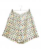 LOUIS VUITTONルイ ヴィトン）の古着「Monogram Printed Silk Shorts/RM242MM MEL HRP32W」｜ベージュ×マルチ