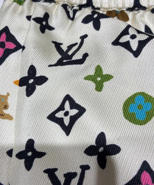 LOUIS VUITTON（ルイ ヴィトン）LOUIS VUITTON (ルイ ヴィトン) Monogram Printed Silk Shorts/RM242MM MEL HRP32W ベージュ×マルチ サイズ:48の古着・服飾アイテム
