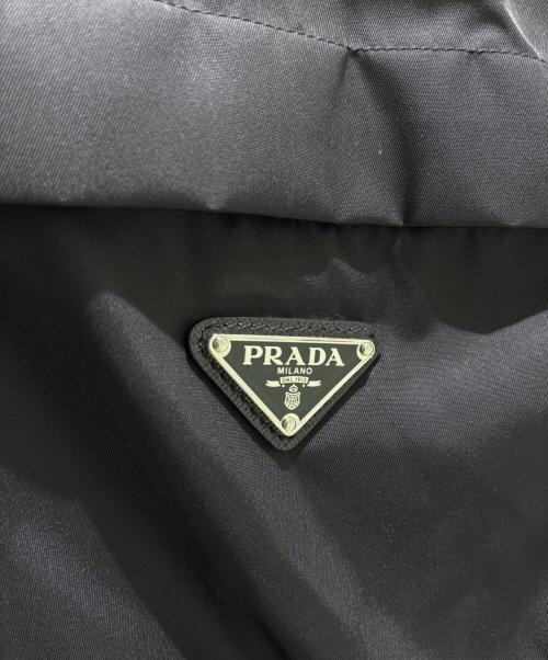 PRADA（プラダ）PRADA (プラダ) トライアングルロゴナイロン切替ジップパーカー　UJL070 ブラック サイズ:Sの古着・服飾アイテム