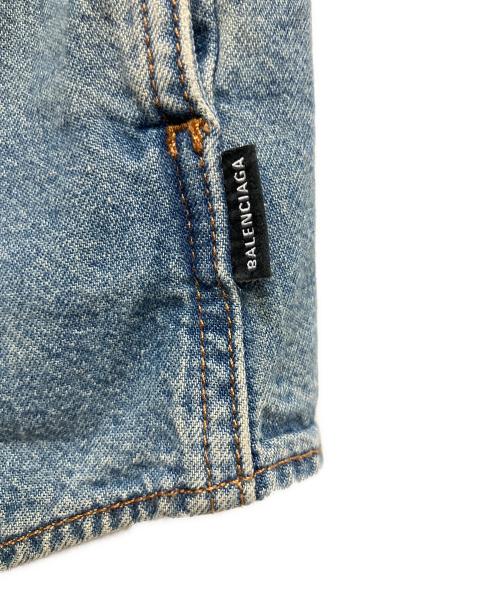 BALENCIAGA（バレンシアガ）BALENCIAGA (バレンシアガ) Logo Embroidered Denim Shirt/ウォッシュ加工ロゴ刺繍デニムシャツ ブルー サイズ:37の古着・服飾アイテム