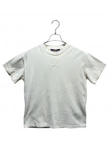 LOUIS VUITTON（ルイ ヴィトン）の古着「エンボスLVロゴ インサイドアウトTシャツ/RM242QDT3HNY55W」｜アイボリー