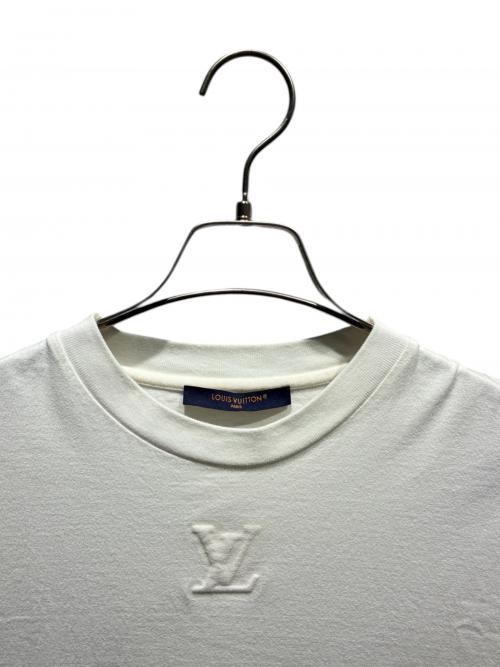 LOUIS VUITTON（ルイ ヴィトン）LOUIS VUITTON (ルイ ヴィトン) エンボスLVロゴ インサイドアウトTシャツ/RM242QDT3HNY55W アイボリー サイズ:XSの古着・服飾アイテム