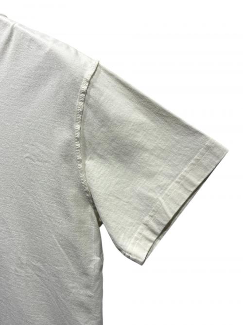 LOUIS VUITTON（ルイ ヴィトン）LOUIS VUITTON (ルイ ヴィトン) エンボスLVロゴ インサイドアウトTシャツ/RM242QDT3HNY55W アイボリー サイズ:XSの古着・服飾アイテム