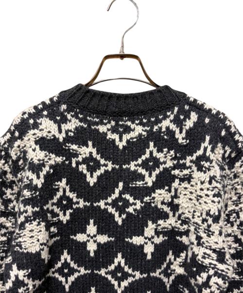 LOUIS VUITTON（ルイ ヴィトン）LOUIS VUITTON (ルイ ヴィトン) ディストーテッドモノグラムニット グレー×ホワイト サイズ:Ｍの古着・服飾アイテム