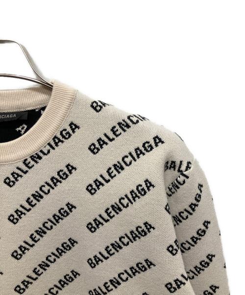 BALENCIAGA（バレンシアガ）BALENCIAGA (バレンシアガ) Balenciaga Logo All‑Over Sweater/オールオーバーロゴニット ベージュ サイズ:Sの古着・服飾アイテム