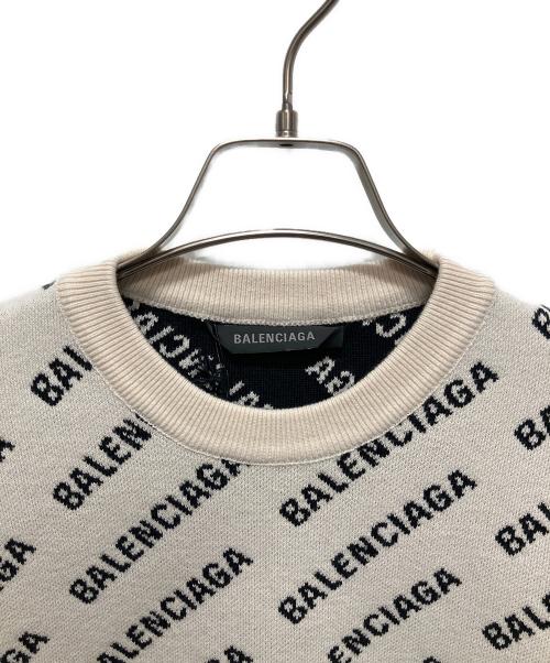 BALENCIAGA（バレンシアガ）BALENCIAGA (バレンシアガ) Balenciaga Logo All‑Over Sweater/オールオーバーロゴニット ベージュ サイズ:Sの古着・服飾アイテム