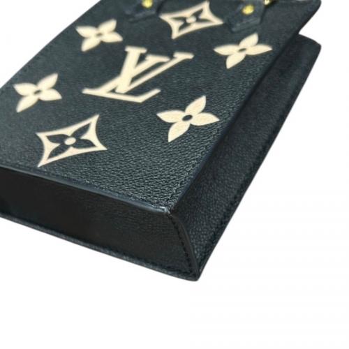 LOUIS VUITTON（ルイ ヴィトン）LOUIS VUITTON (ルイ ヴィトン) モノグラム・アンプラント/プティットサックプラ/M81416 ブラック サイズ:-の古着・服飾アイテム