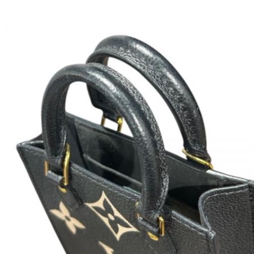 LOUIS VUITTON（ルイ ヴィトン）LOUIS VUITTON (ルイ ヴィトン) モノグラム・アンプラント/プティットサックプラ/M81416 ブラック サイズ:-の古着・服飾アイテム