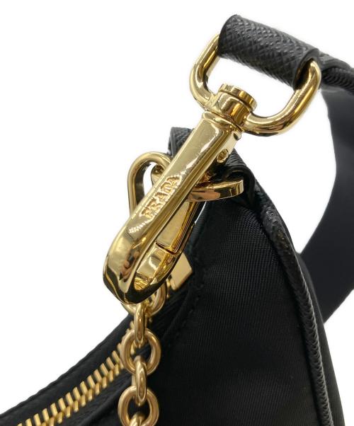 PRADA（プラダ）PRADA (プラダ) Re-Edition 2005 ショルダーバッグ ブラックの古着・服飾アイテム