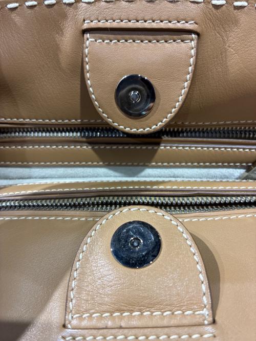 PRADA（プラダ）PRADA (プラダ) レザートートバッグ/ハンドバッグ/ショルダーバッグ/レザーバッグ/B2861K ブラウン サイズ:-の古着・服飾アイテム