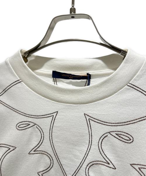 LOUIS VUITTON（ルイ ヴィトン）LOUIS VUITTON (ルイ ヴィトン) Embroidered Monogram T-Shirt/エンブロイダードモノグラムTシャツ/RM242M NPG HRY64W ホワイト サイズ:XS 未使用品の古着・服飾アイテム