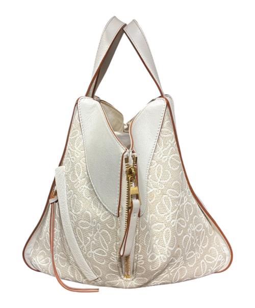 LOEWE（ロエベ）LOEWE (ロエベ) ショルダーバッグ アイボリー サイズ:スモールの古着・服飾アイテム